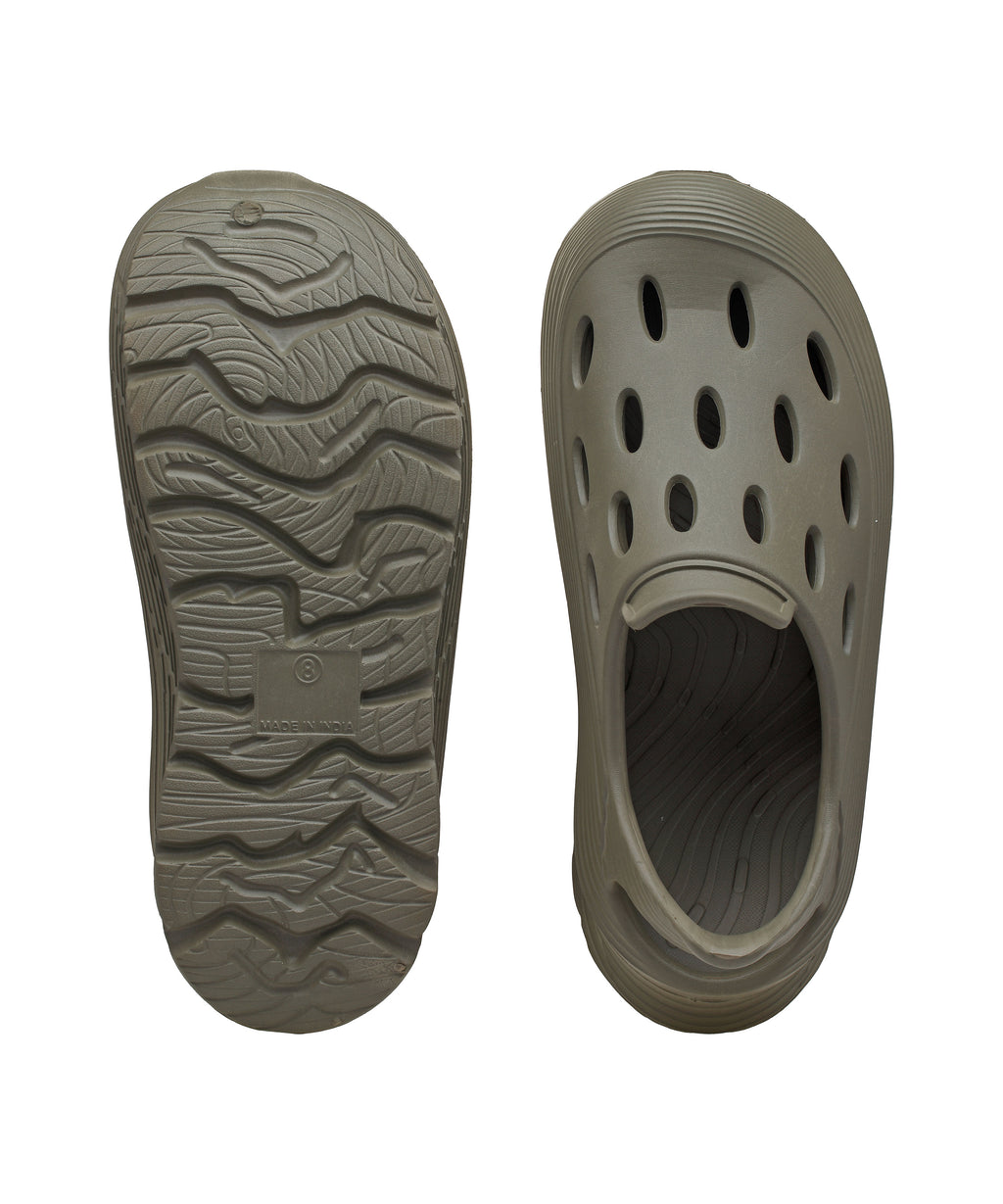 ShadowStride Clogs