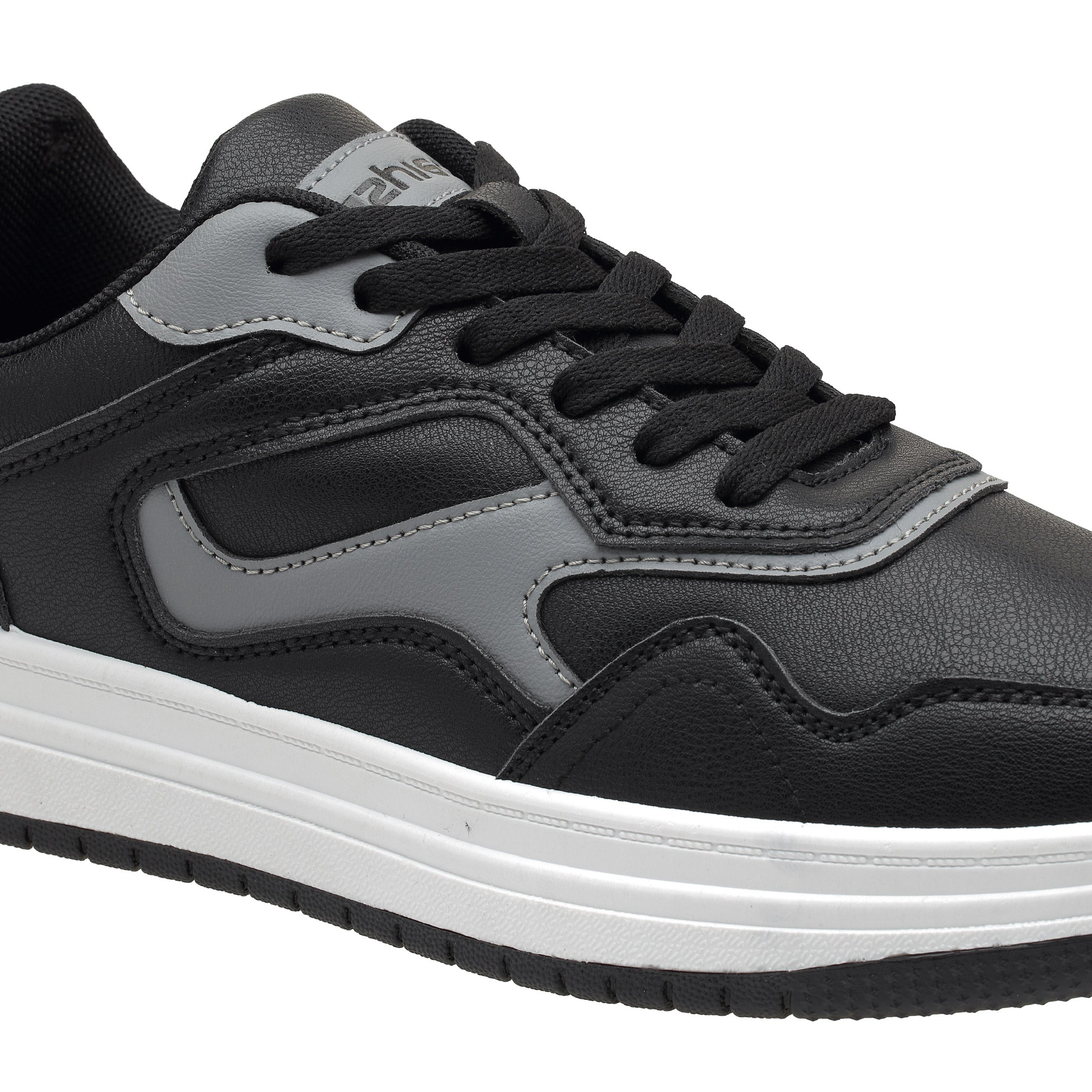 Ezhigo Men’s Dual-Tone Everyday Sneaker