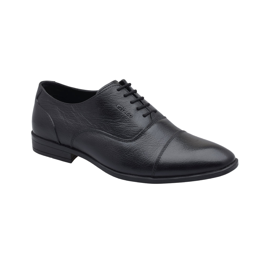 Ezhigo Men’s Cap-Toe Leather Formal Shoe